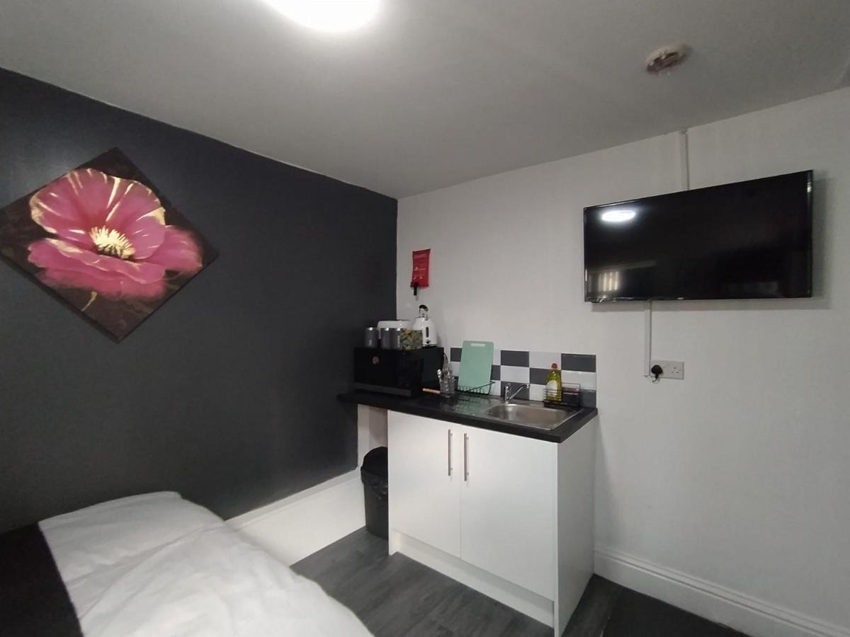 Black Ocean Holiday Apartments Blackpool Exterior photo
